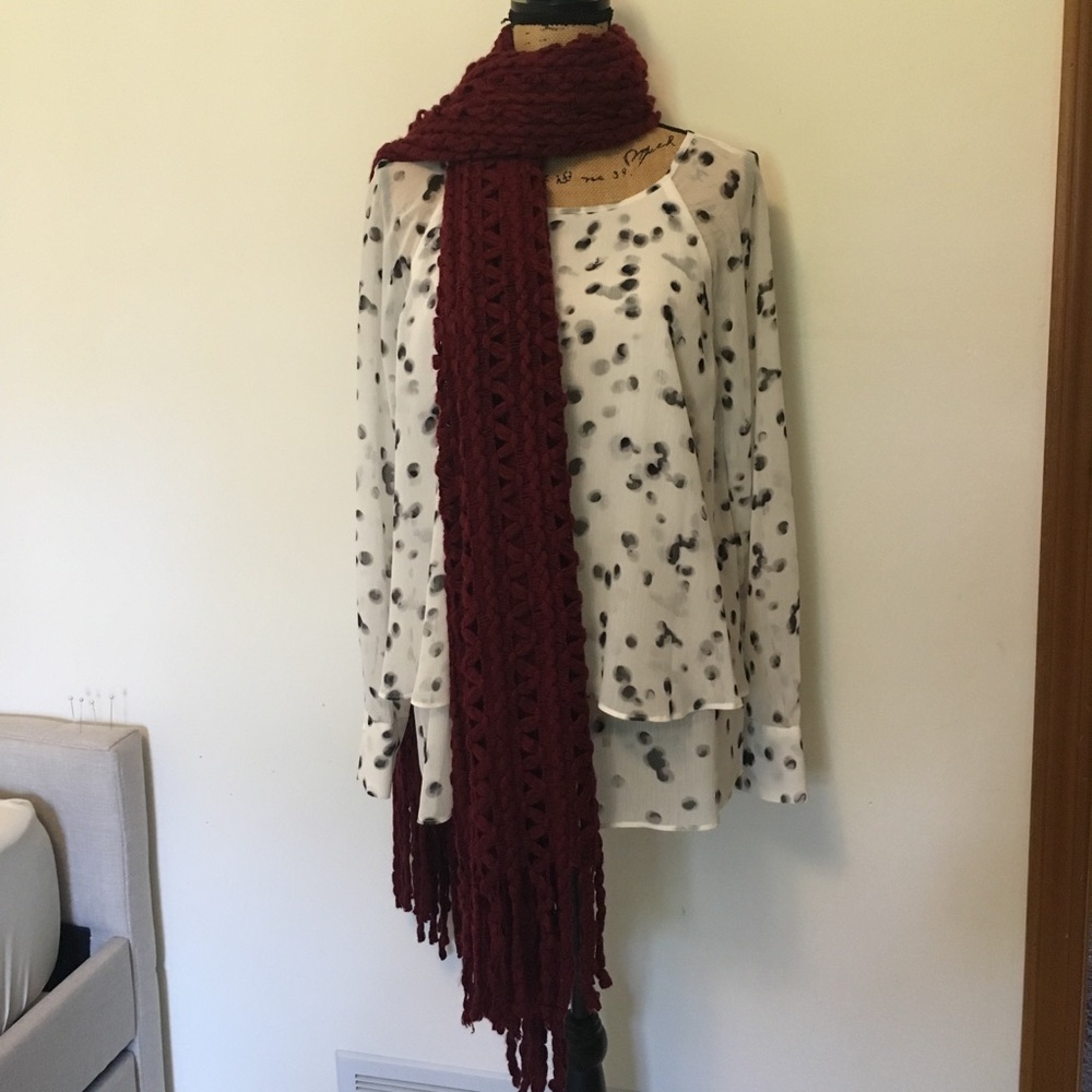 Steve Madden scarf - Picture 4 of 5